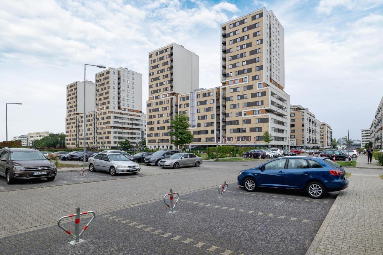 Osiedle Avia Harmonious Apartment With Balcony & Parking Cracow By Renters Prestige Cracóvia Exterior foto