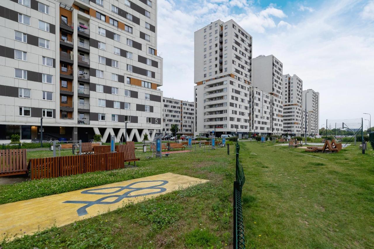 Osiedle Avia Harmonious Apartment With Balcony & Parking Cracow By Renters Prestige Cracóvia Exterior foto